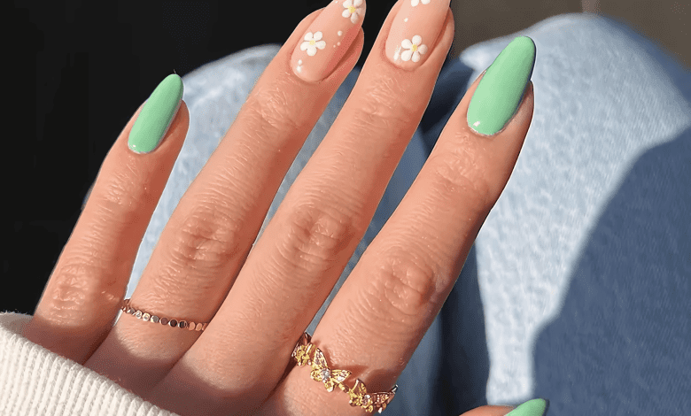 26 Chic Long French Nail Styles for the Length-Loving Manicurist