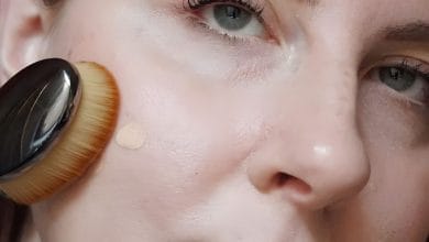 Guide to Even, Blended Foundation Application: Step-by-Step Instructions