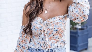 How to Look Great with Off-Shoulder Blouse
