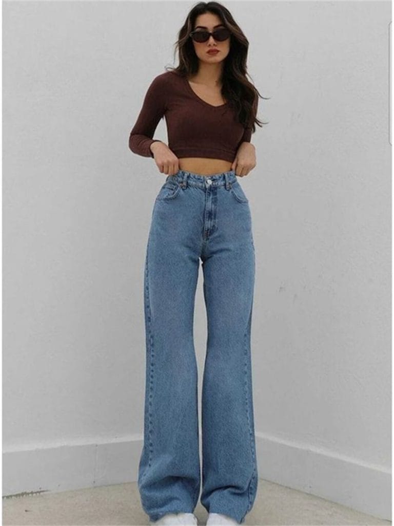 High Waisted Jeans with short top
